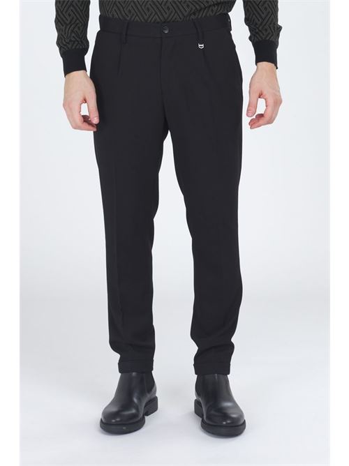 ANTONY MORATO