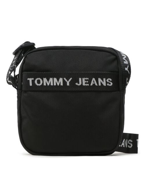 TOMMY JEANS